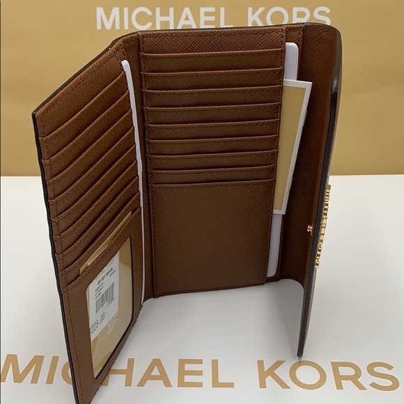 Michael Kors Jet Set Travel Lg Trifold Wallet - Picture 7 of 16
